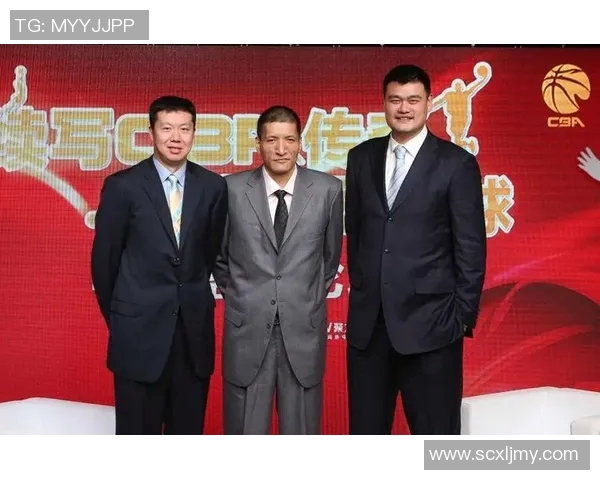 王治郅精准助攻姚明展现中国篮球默契配合与辉煌瞬间